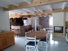 Maison climatisée 4 pièces, 8 couchages, proche plage et commerces, avec véranda et barbecue - FR-1-229D-113